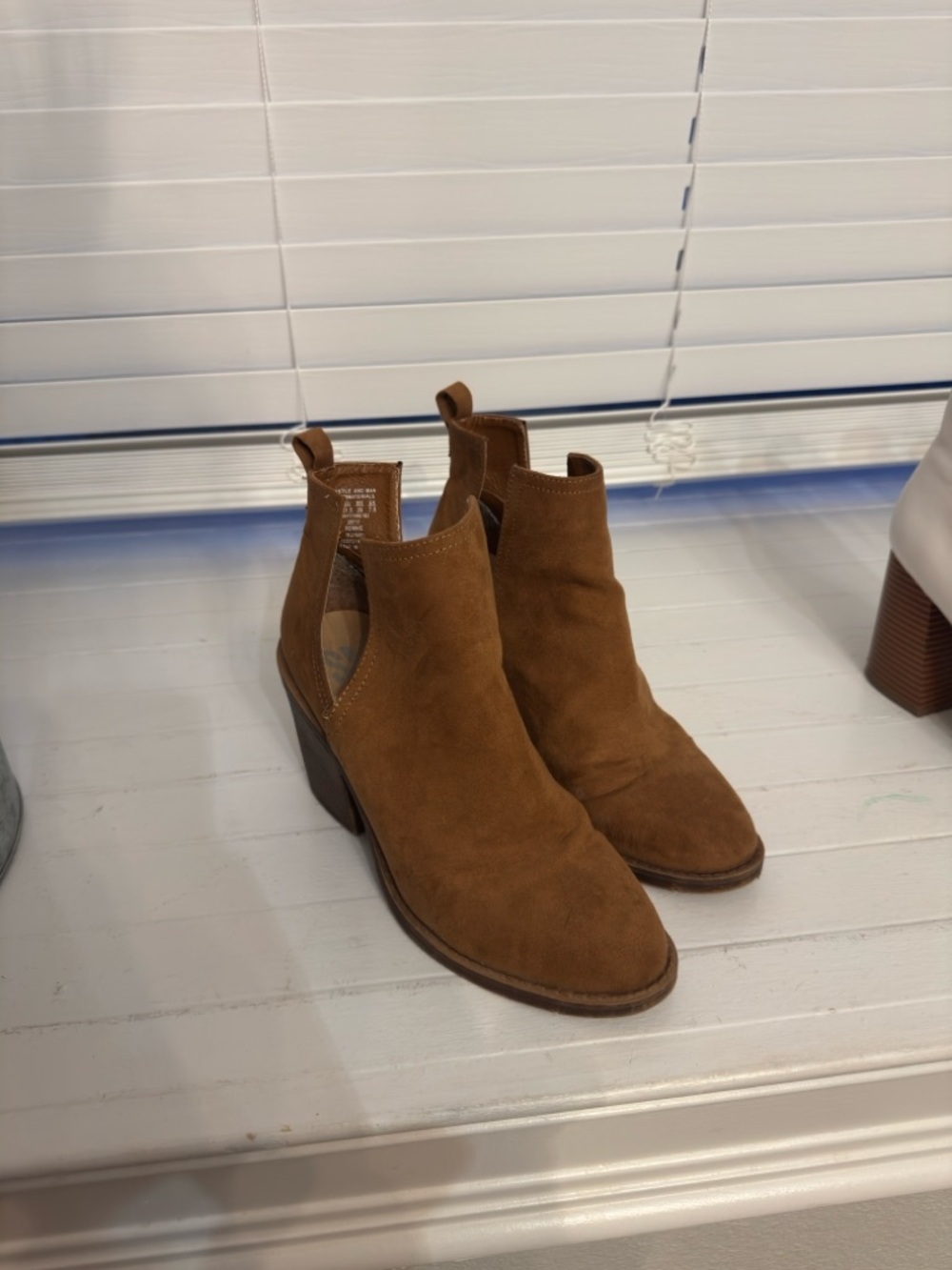 Steve Madden Tan Suede Cutout Ankle Booties